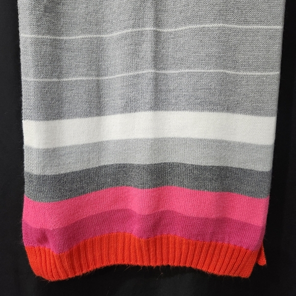 Gap Multi-Colored Stripe Knit Scarf Colorful Warm Winter Snow Ski Aspen Preppy - Picture 3 of 5